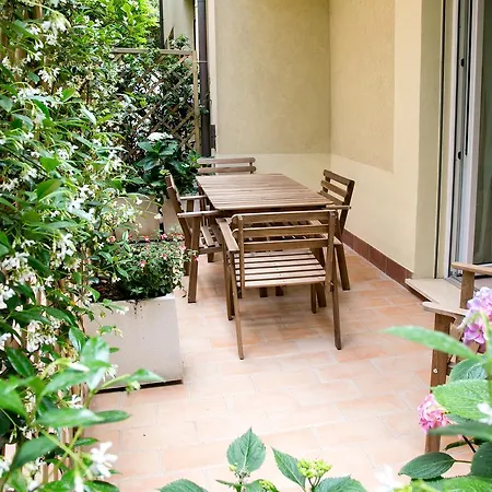 Ofelia Aparthotel Rimini