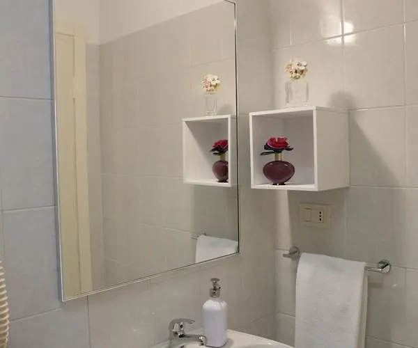 Aparthotel Ofelia 3*