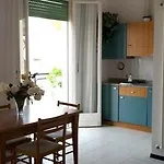 Ofelia 3* רימיני