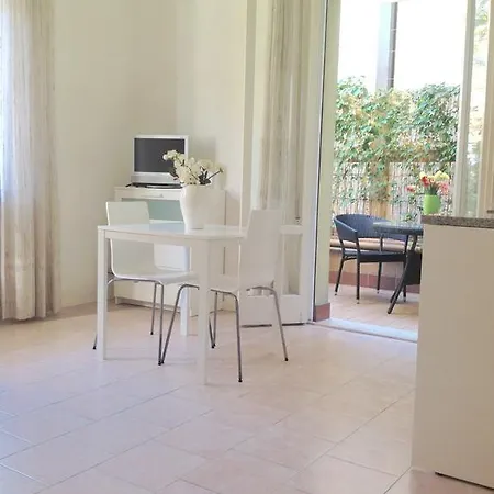 Hotel apartamentowy Ofelia