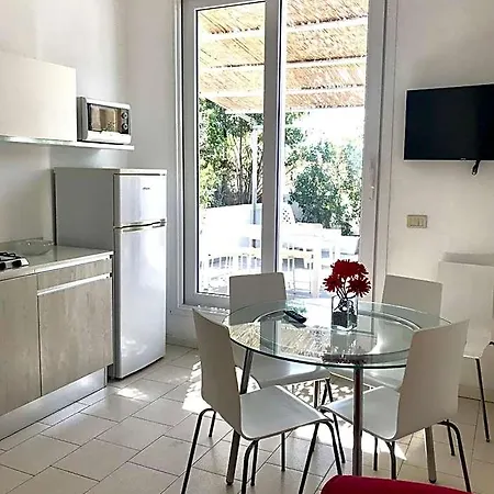 Ofelia Aparthotel