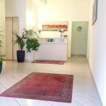 Hotel apartamentowy Ofelia 3*