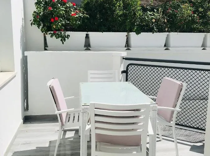 Ξενοδοχείο με διαμερίσματα Ofelia Ρίμινι