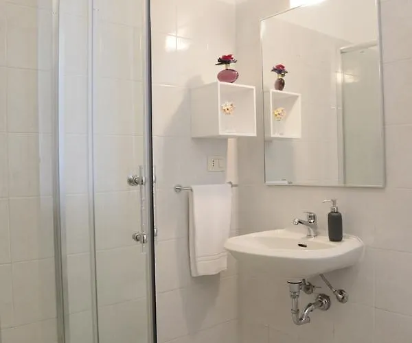 奥费莉亚卡尔公寓式酒店 公寓式酒店